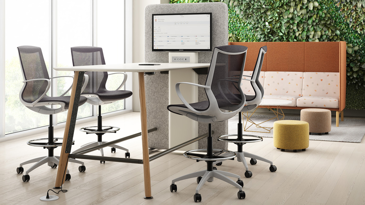Challenges of The Hybrid Workplace Model