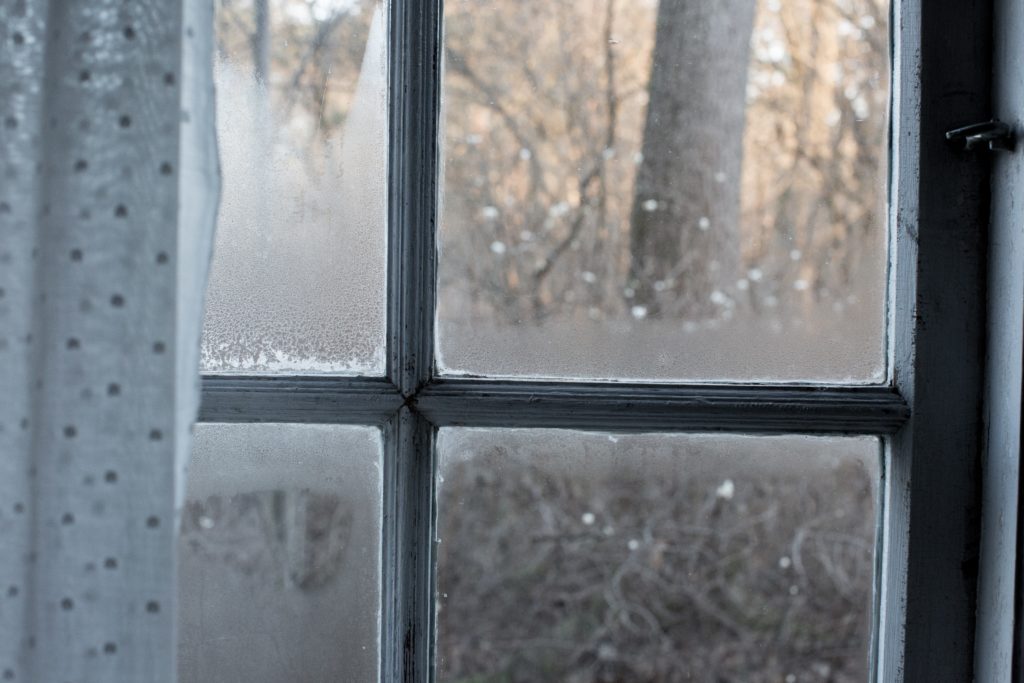 3 Signs You Need To Seal Your Windows