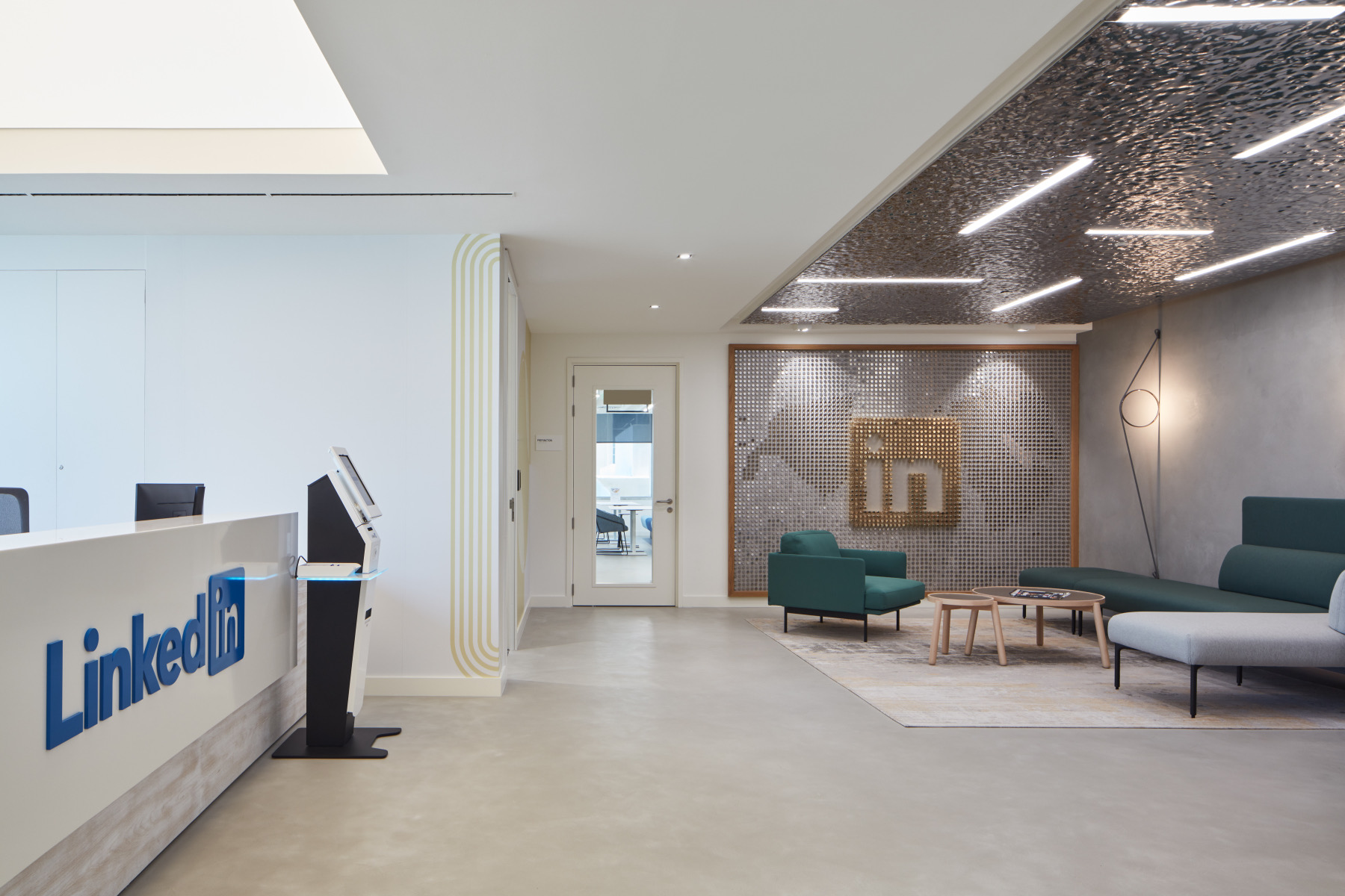 A Tour of LinkedIn’s New Dubai Office