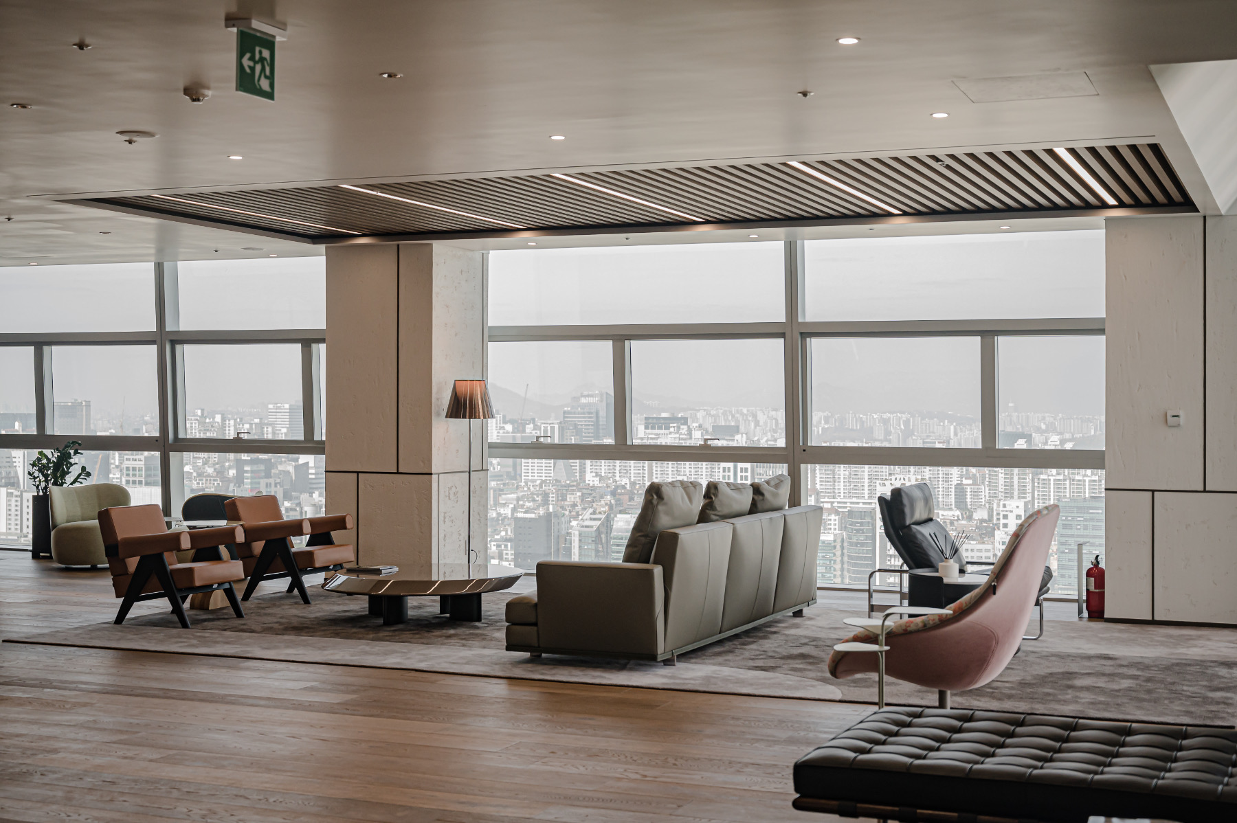 A Tour of DB Financial Investment’s New Seoul Office
