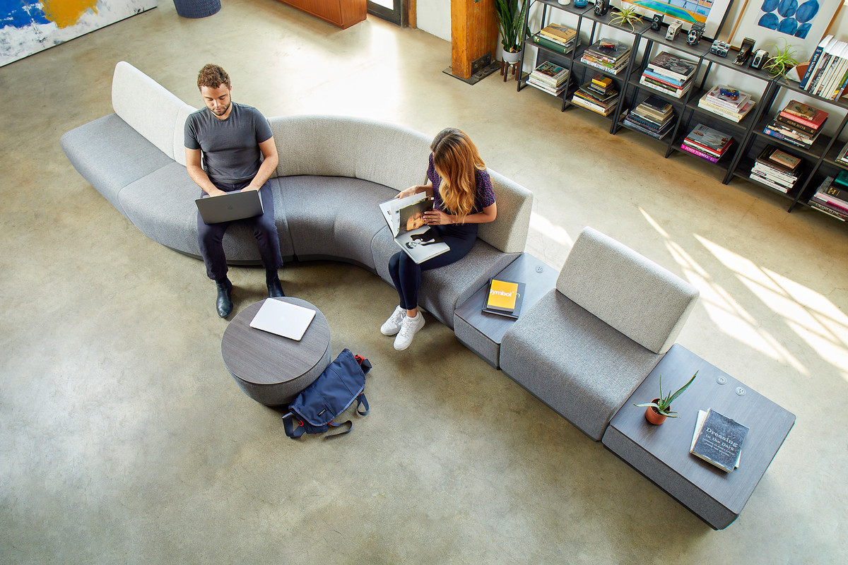 Touchdown Spaces: Why Your Office Still Needs Them